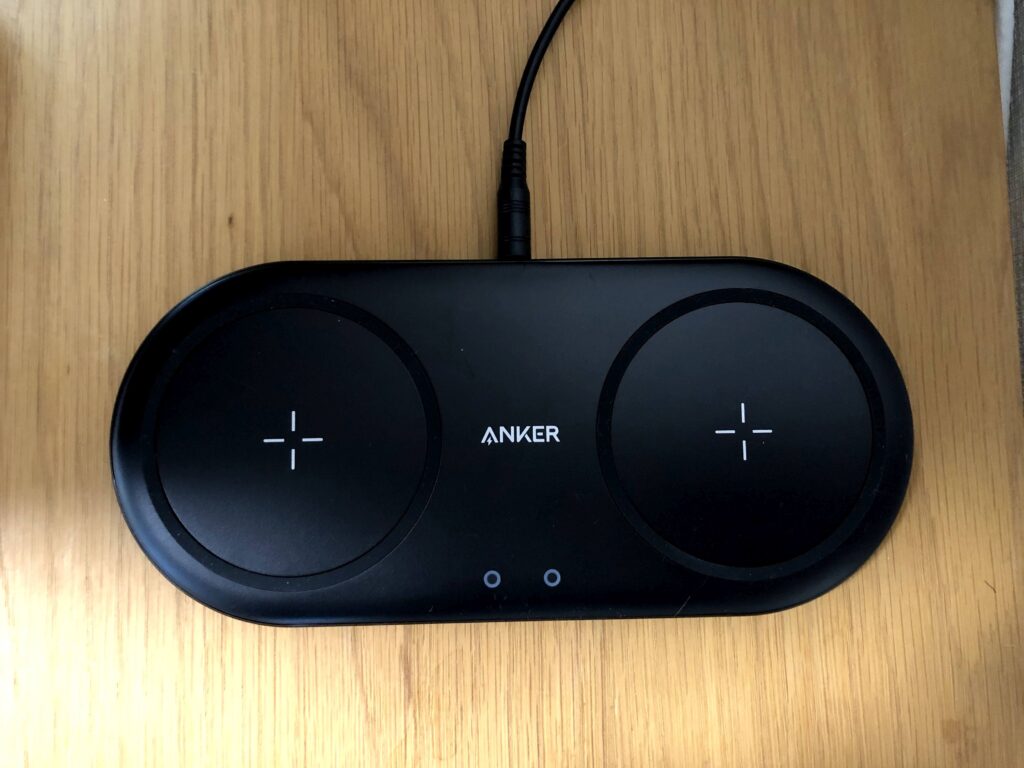 Anker PowerWave 10 Dual Pad