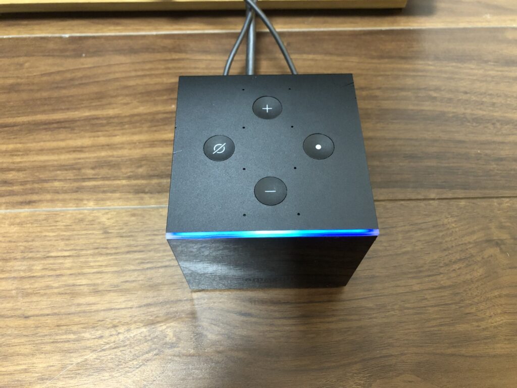 Alexa起動中のFire TV Cube